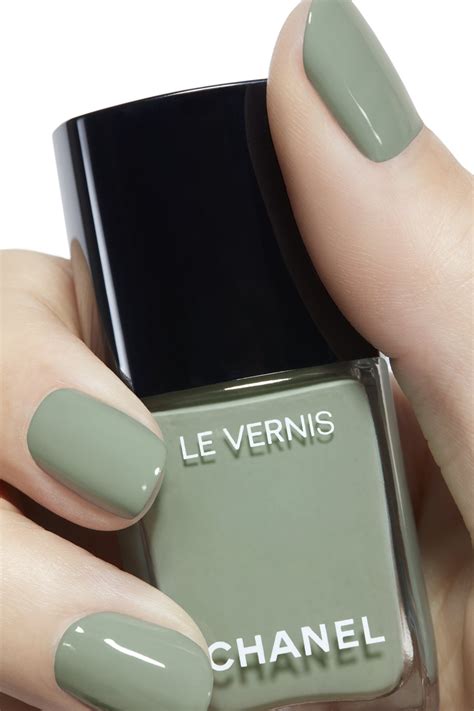 chanel le vernis 608